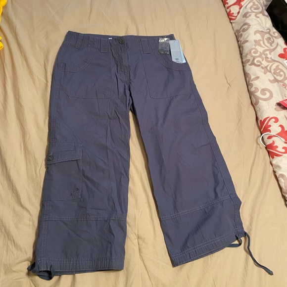 Izod Blue Capris - Picture 1 of 5